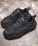 BALENCIAGA - TRIPLE S WOMEN’S - https://treadfitpro.com/