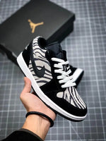 JORDAN - AJ1