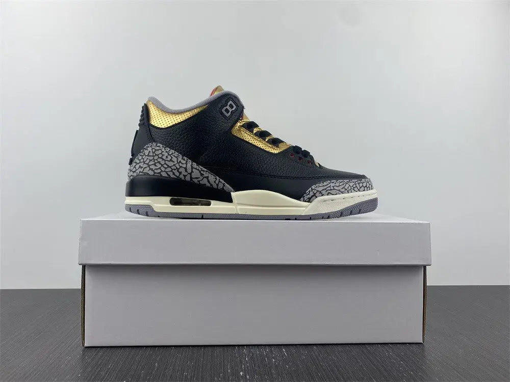 JORDAN - AJ3 3 WMNS “Black Gold” Metroutfits