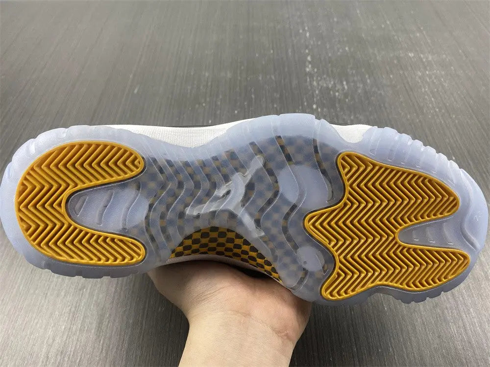 Air Jordan 11 Retro ¨Black Yellow¨ Metroutfits