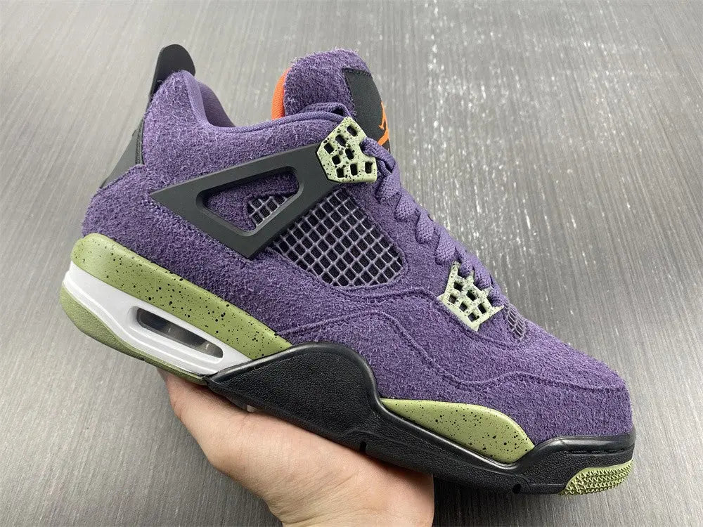 JORDAN - AJ 4 WMNS “Canyon Purple” Metroutfits