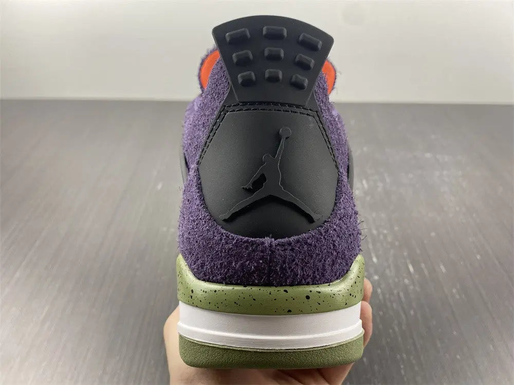 JORDAN - AJ 4 WMNS “Canyon Purple” Metroutfits