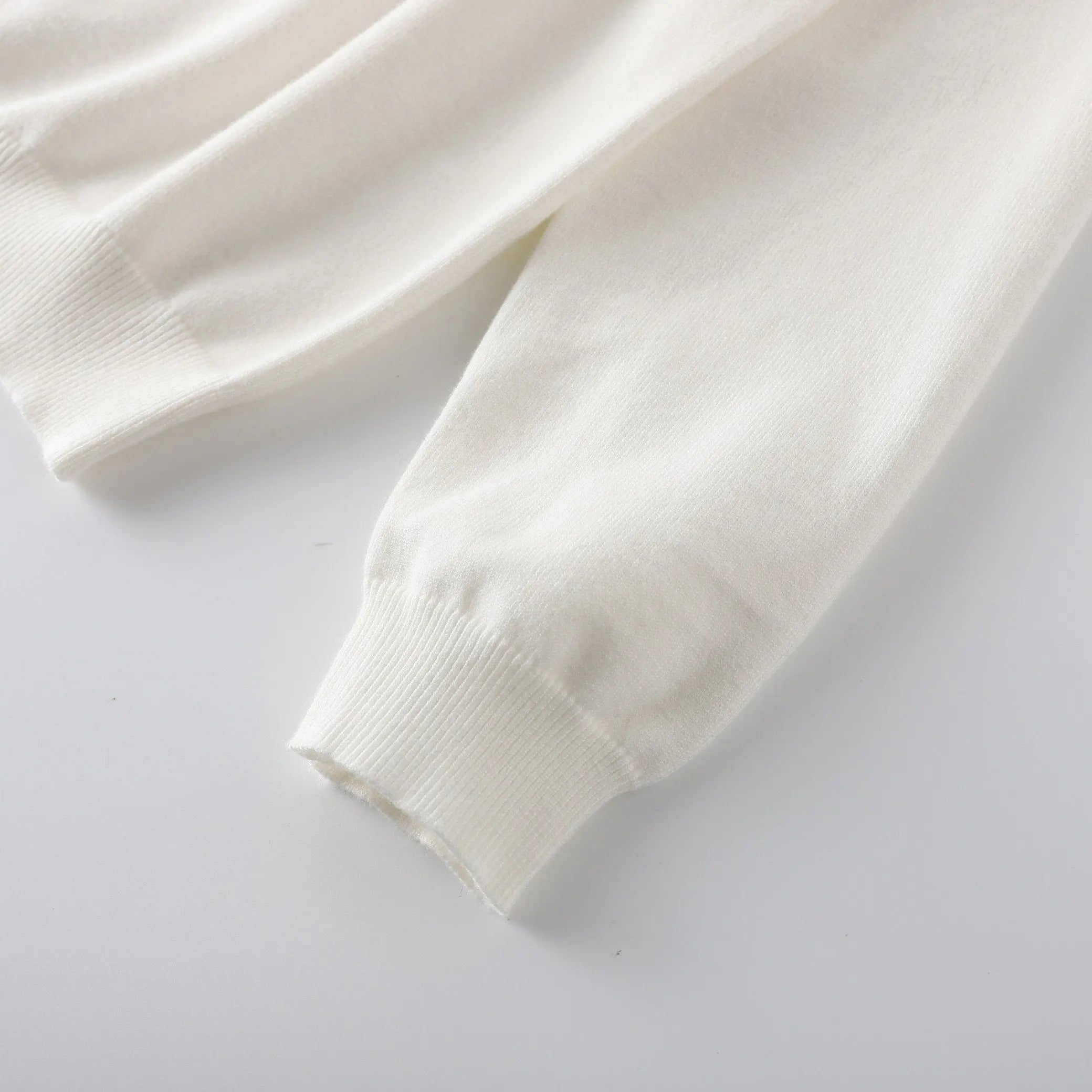 BURBERRY - SWEATSHIRT Metroutfits