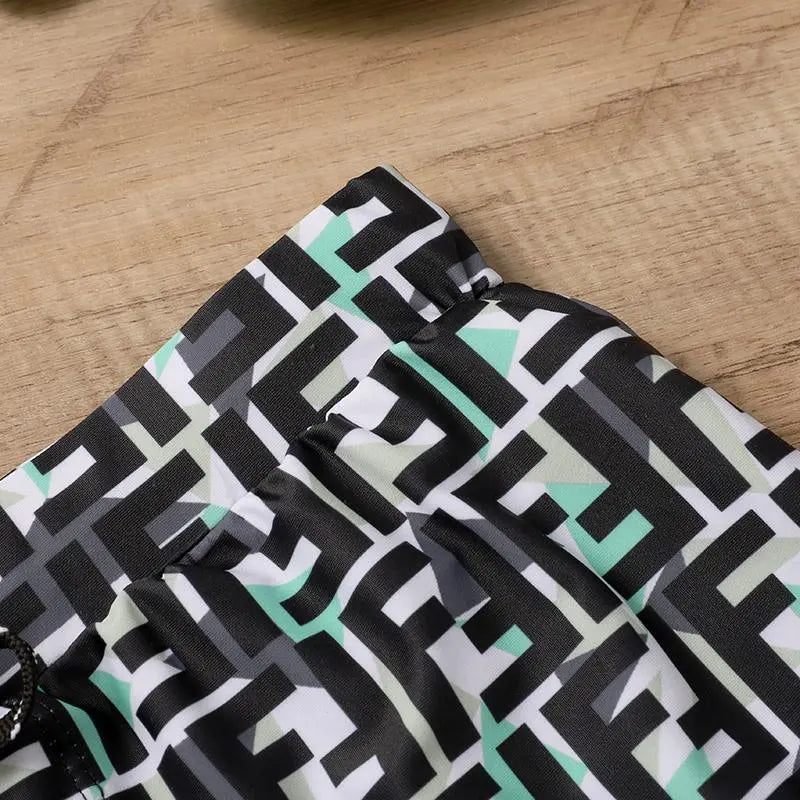 FENDI- SHORT Metroutfits