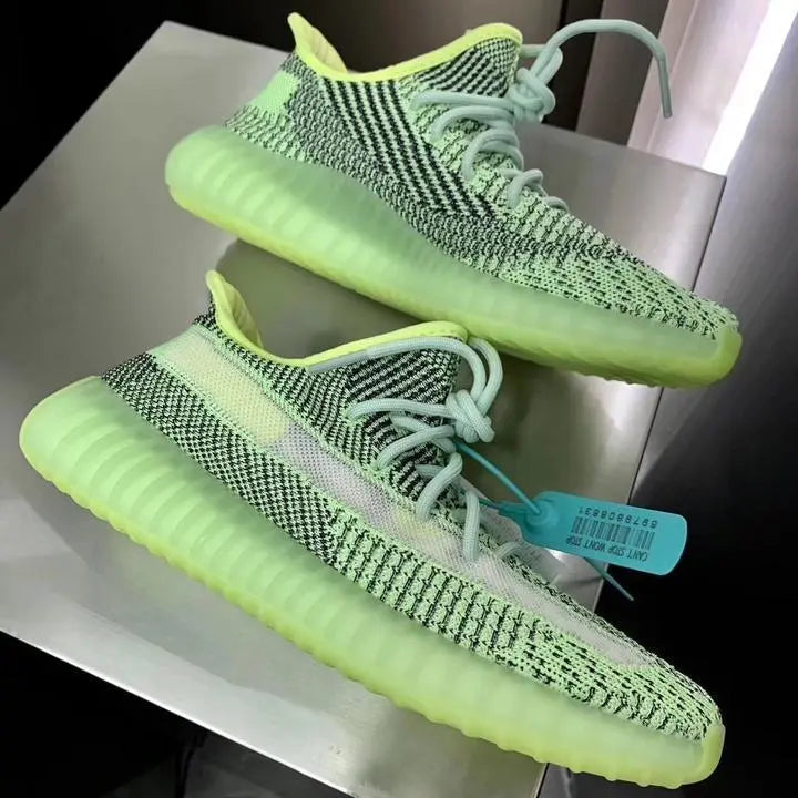 ADIDAS - YEEZY 350 - https://treadfitpro.com/