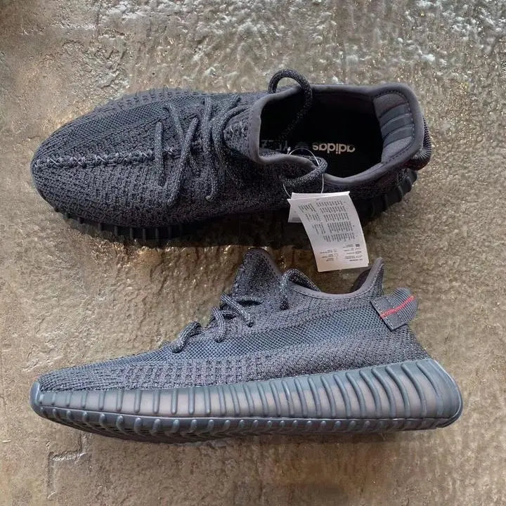 ADIDAS - YEEZY 350 - https://treadfitpro.com/