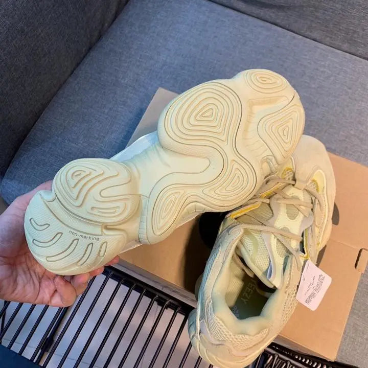 ADIDAS - YEEZY 500 - https://treadfitpro.com/