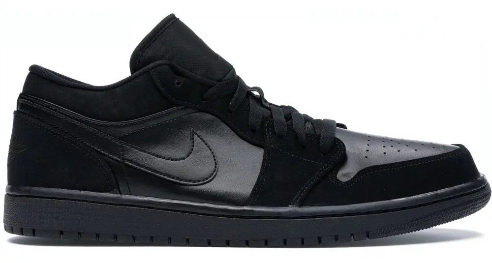 AIR JORDAN 1 LOW “TRIPLE BLACK” - https://treadfitpro.com/