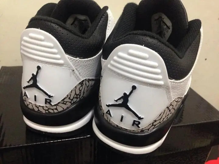 AIR JORDAN RETRO 3 - https://treadfitpro.com/