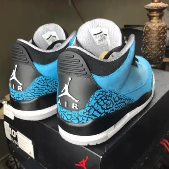AIR JORDAN RETRO 3 - https://treadfitpro.com/