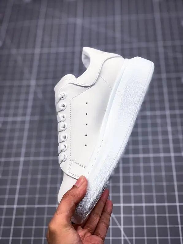 ALEXANDER MCQUEEN - SNEAKER - https://treadfitpro.com/
