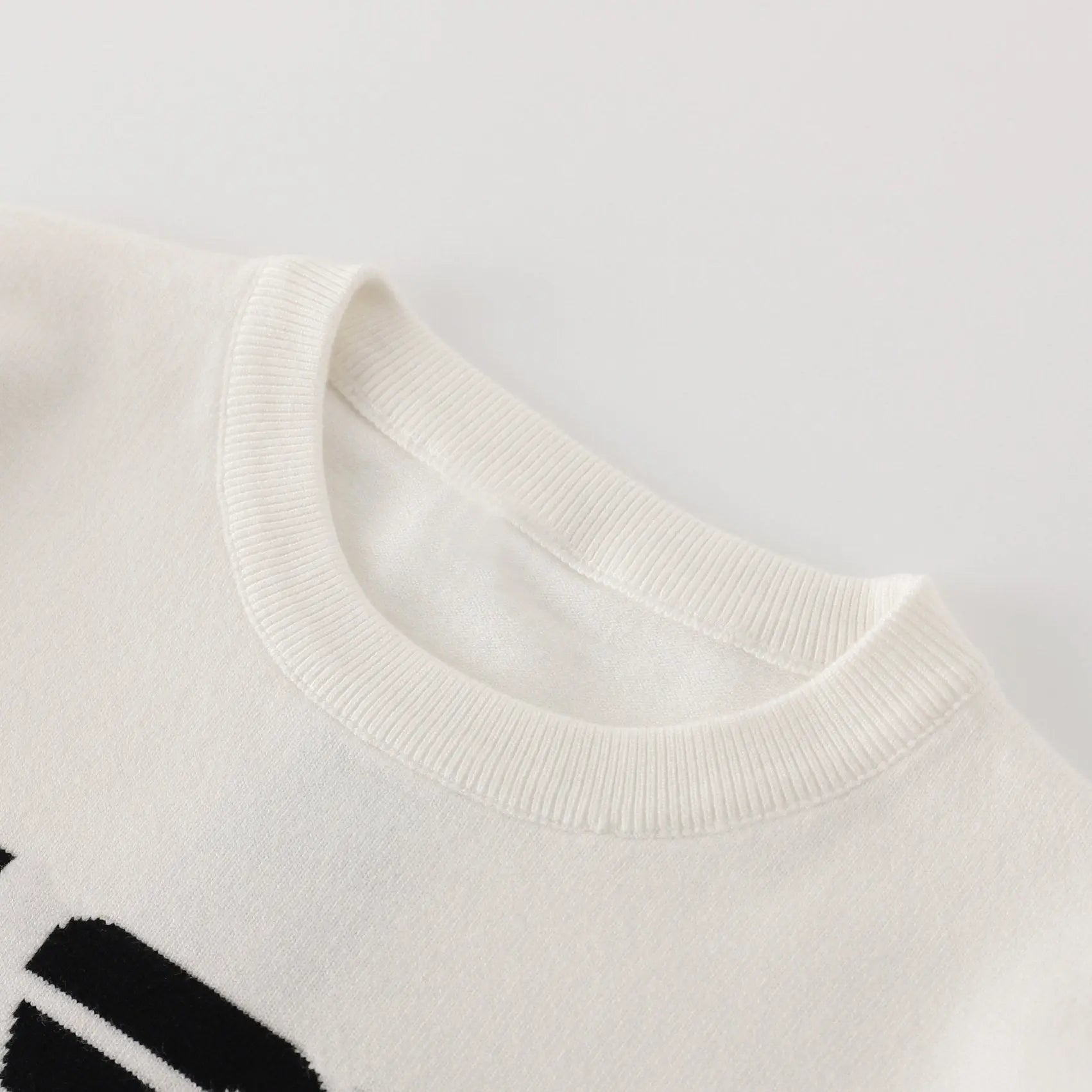 ARMANI - SWEATSHIRT - https://treadfitpro.com/