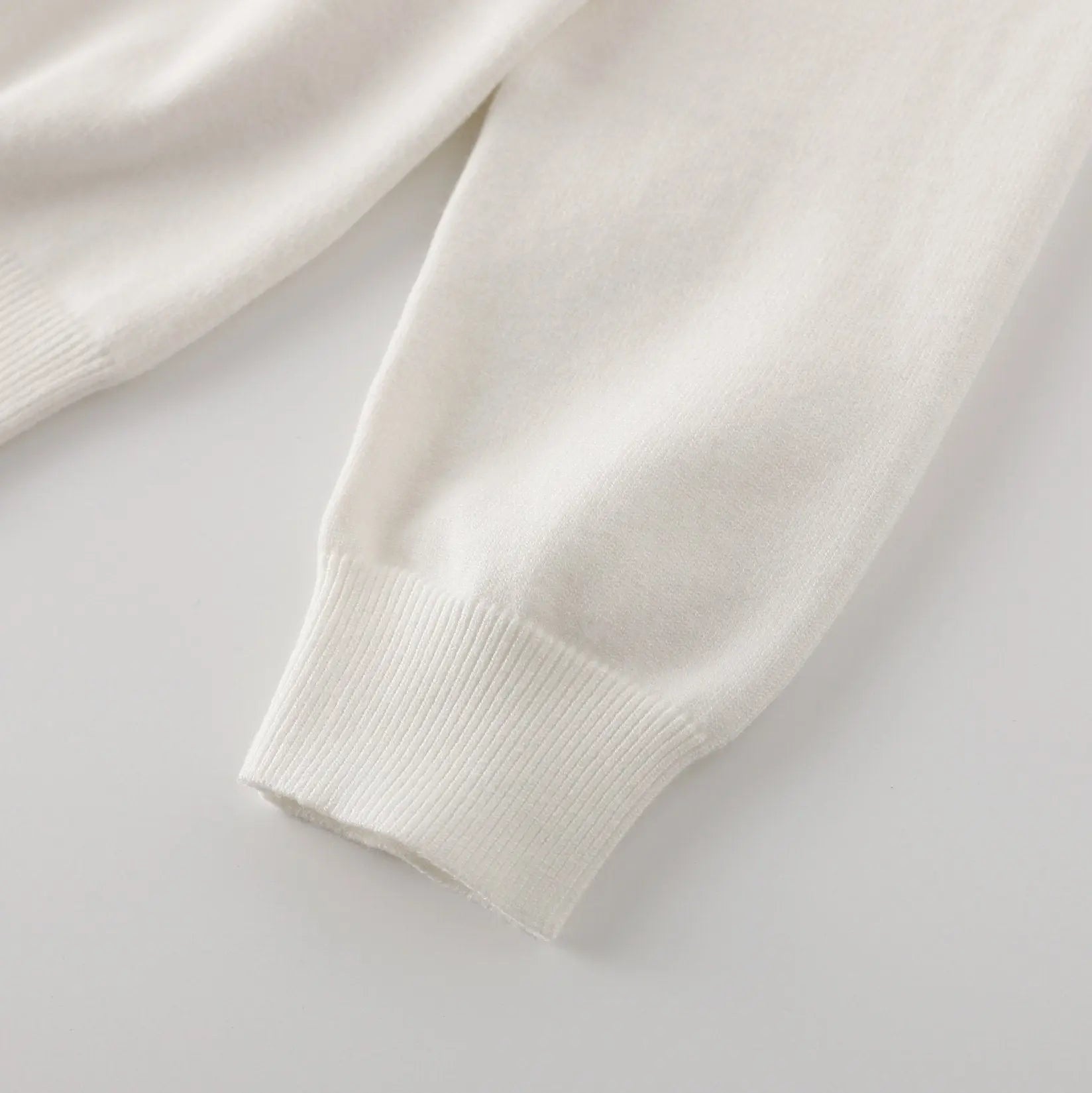 ARMANI - SWEATSHIRT - https://treadfitpro.com/