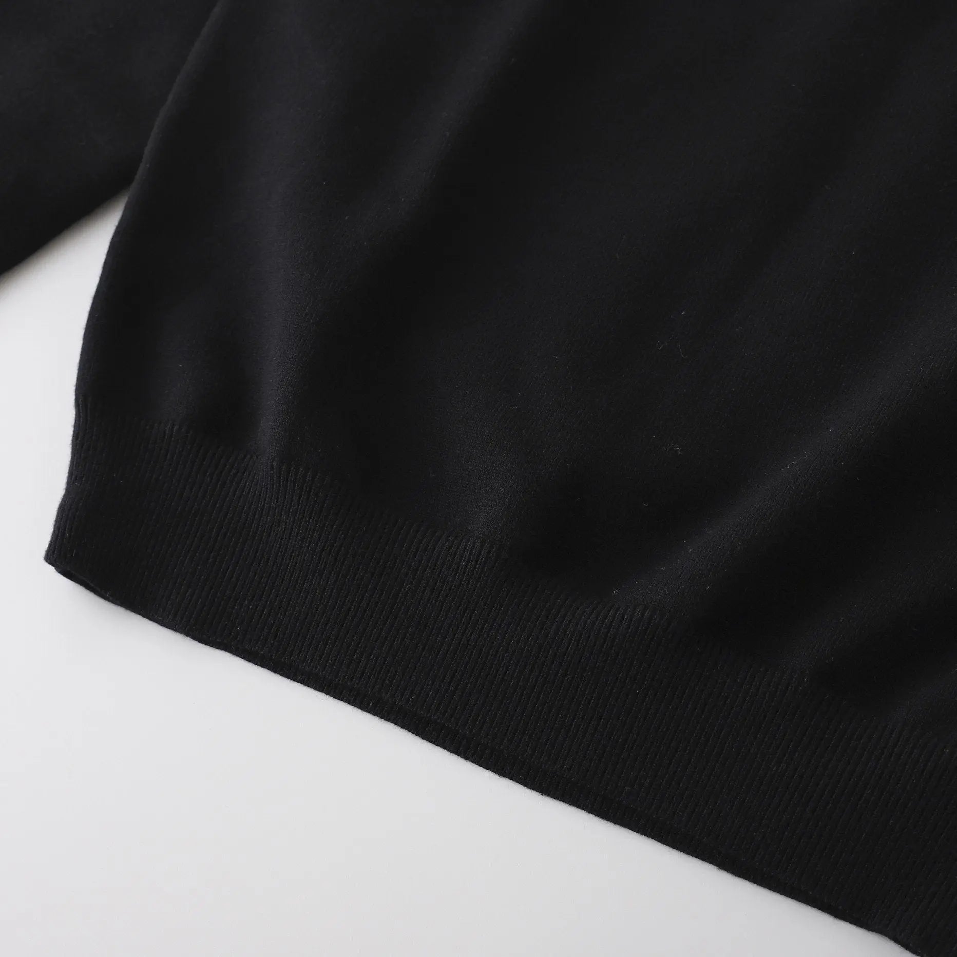 ARMANI - SWEATSHIRT - https://treadfitpro.com/