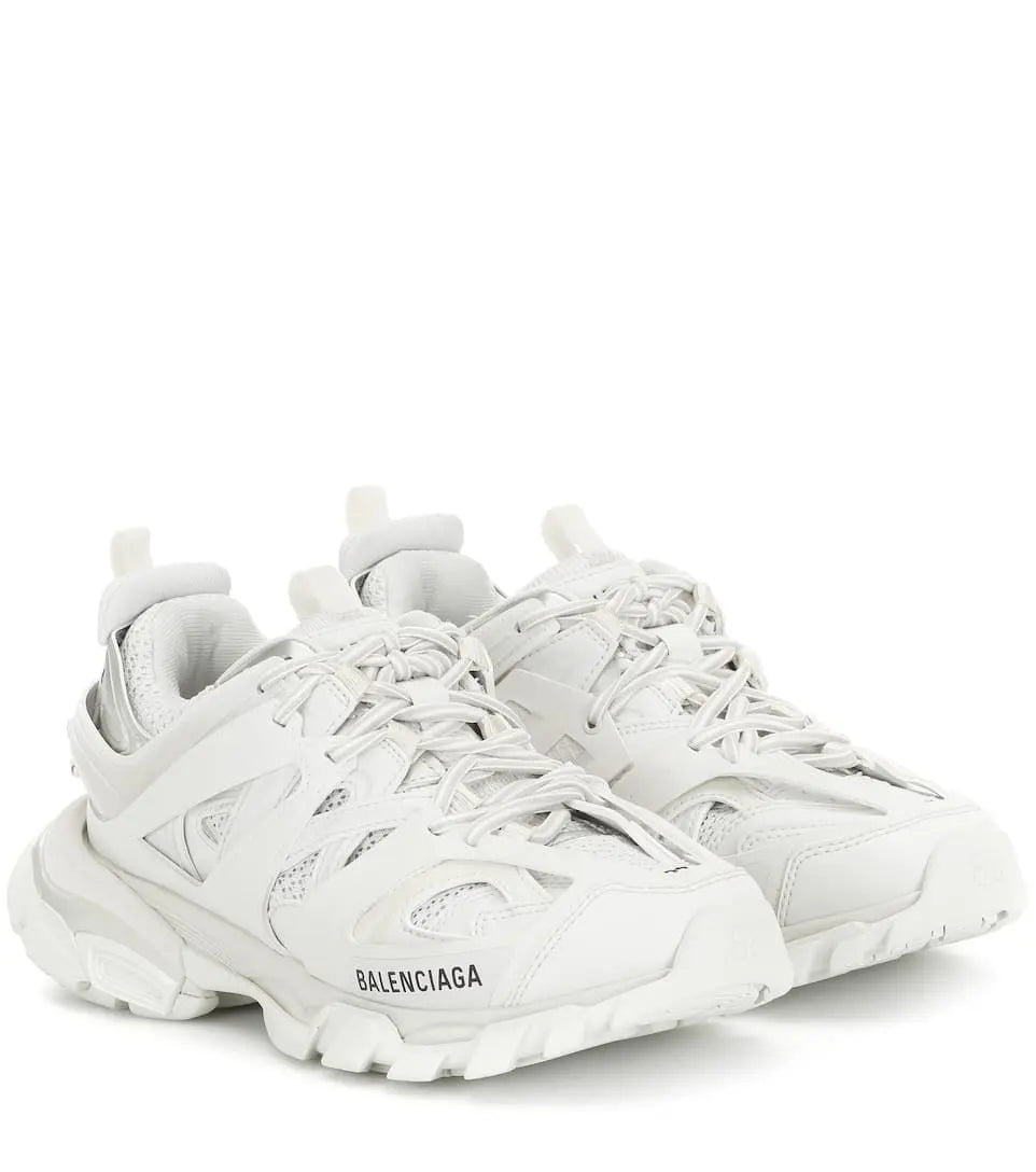 BALENCIAGA - SNEAKERS - https://treadfitpro.com/