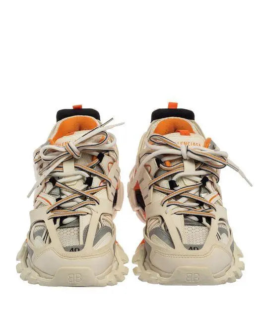 BALENCIAGA - SNEAKERS - https://treadfitpro.com/