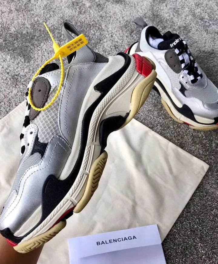 BALENCIAGA - TRIPLE S - https://treadfitpro.com/
