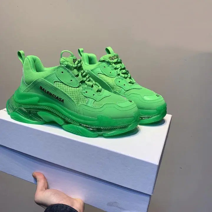 BALENCIAGA - TRIPLE S - https://treadfitpro.com/