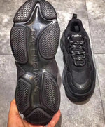 BALENCIAGA - TRIPLE S - https://treadfitpro.com/