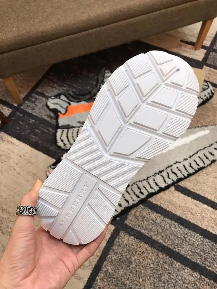 BURBERRY - SNEAKER - https://treadfitpro.com/