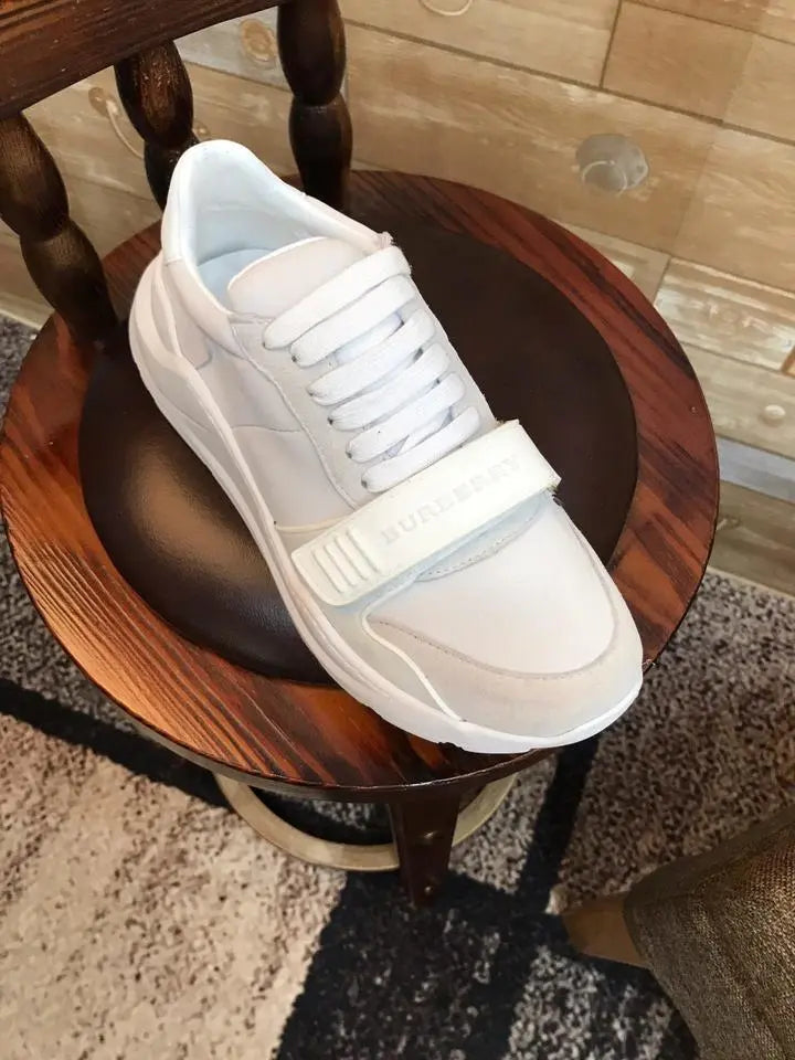 BURBERRY - SNEAKER - https://treadfitpro.com/