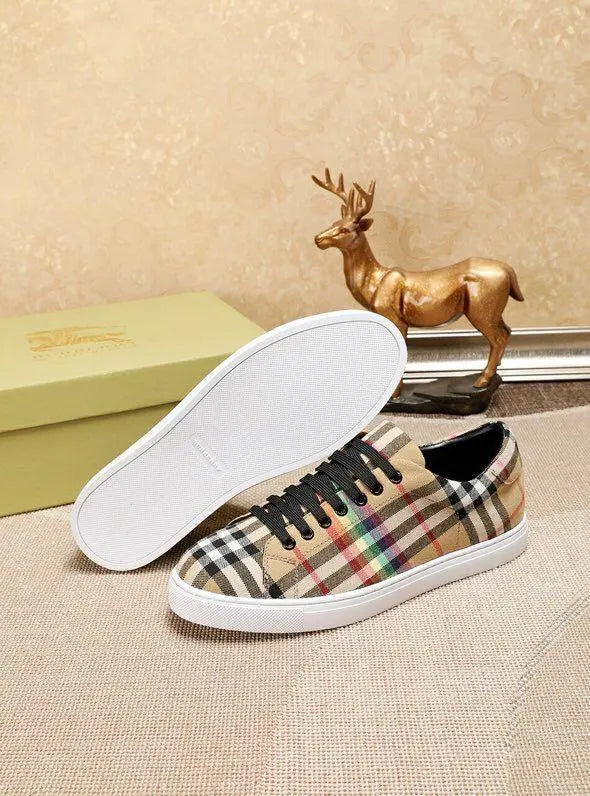 BURBERRY - SNEAKER - https://treadfitpro.com/
