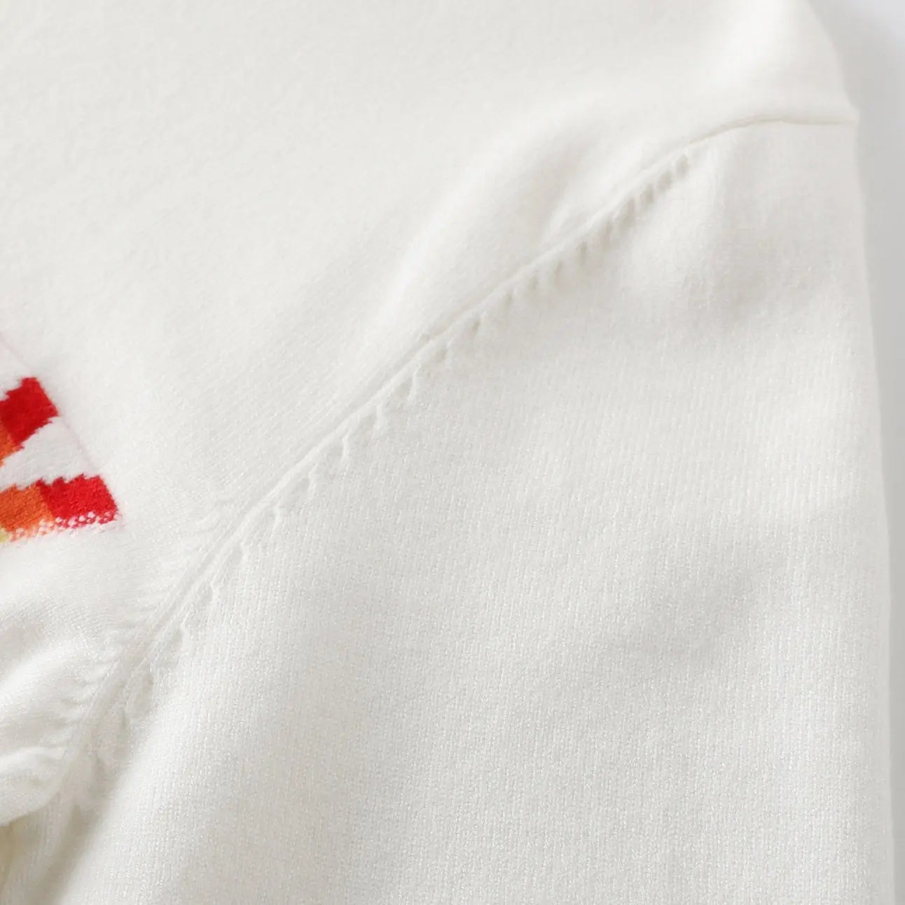 BURBERRY - SWEATSHIRT - https://treadfitpro.com/