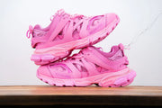 BALENCIAGA - SNEAKERS Metroutfits