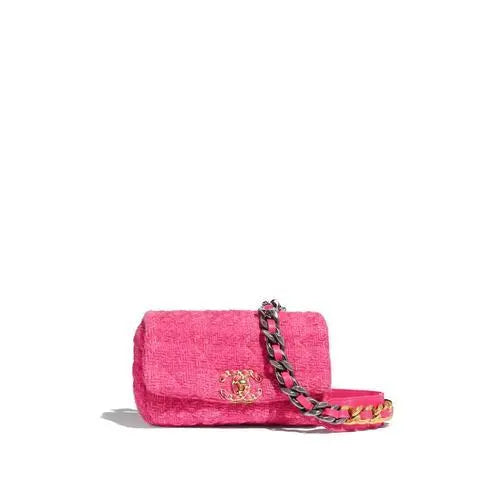 CHANEL - SAC À BANDOULIÈRE - https://treadfitpro.com/