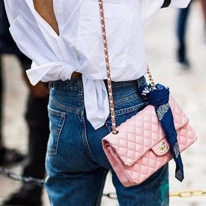 CHANEL - SAC À MAIN - https://treadfitpro.com/