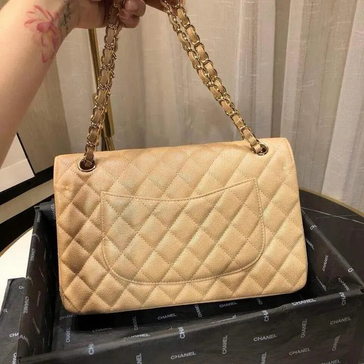 CHANEL - SAC À MAIN - https://treadfitpro.com/