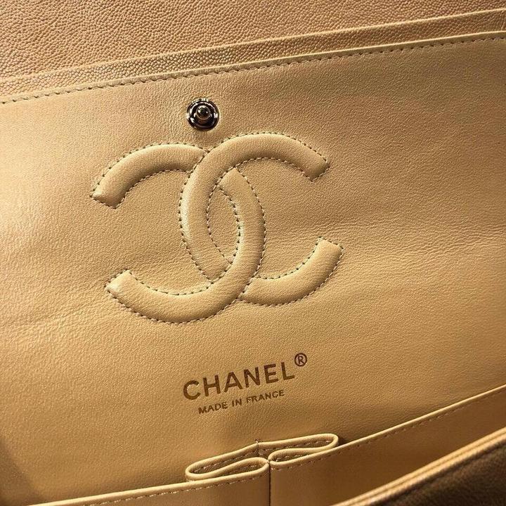 CHANEL - SAC À MAIN - https://treadfitpro.com/