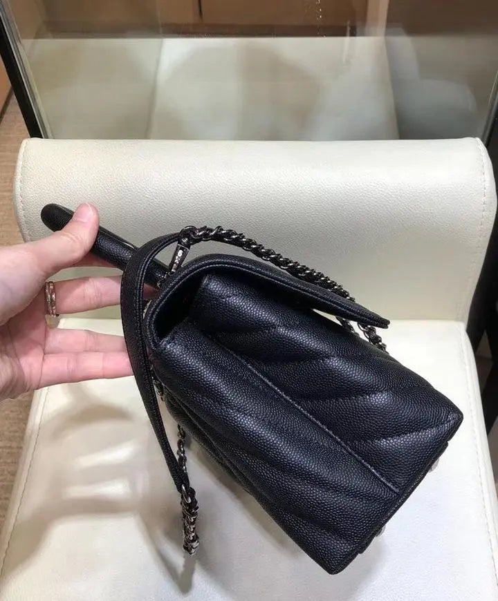 CHANEL - SAC À MAIN - https://treadfitpro.com/
