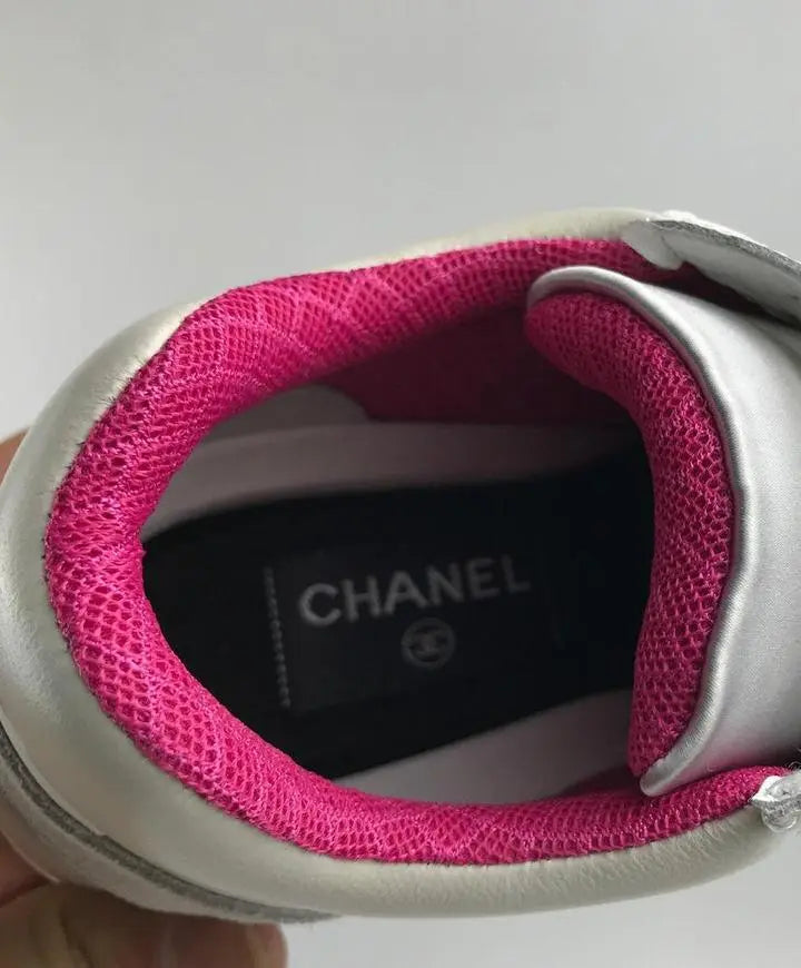 CHANEL - SNEAKER FEMME - https://treadfitpro.com/