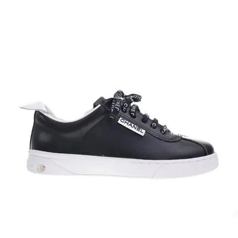 CHANEL - SNEAKER - https://treadfitpro.com/