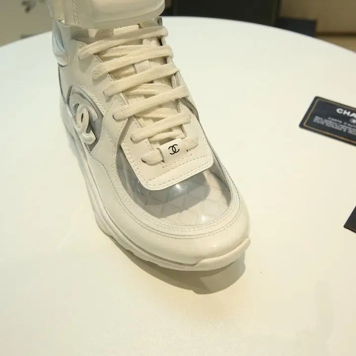 CHANEL - SNEAKER - https://treadfitpro.com/