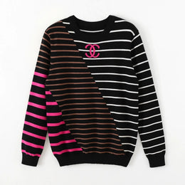 CHANEL - SWEATSHIRT - https://treadfitpro.com/