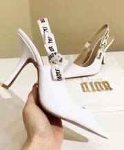 CHRISTIAN DIOR - ESCARPIN FEMME - https://treadfitpro.com/