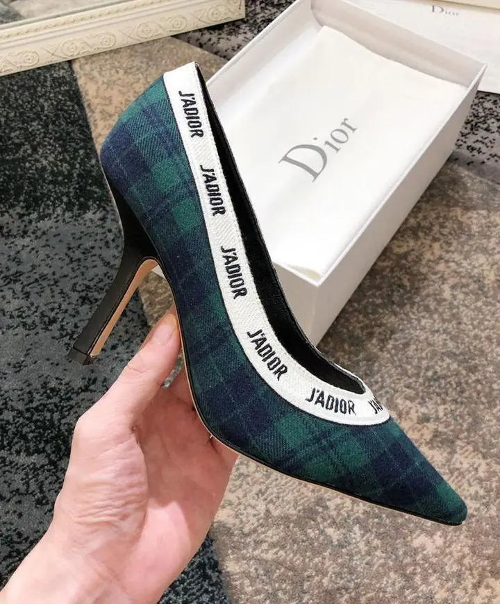 CHRISTIAN DIOR - ESCARPIN FEMME - https://treadfitpro.com/