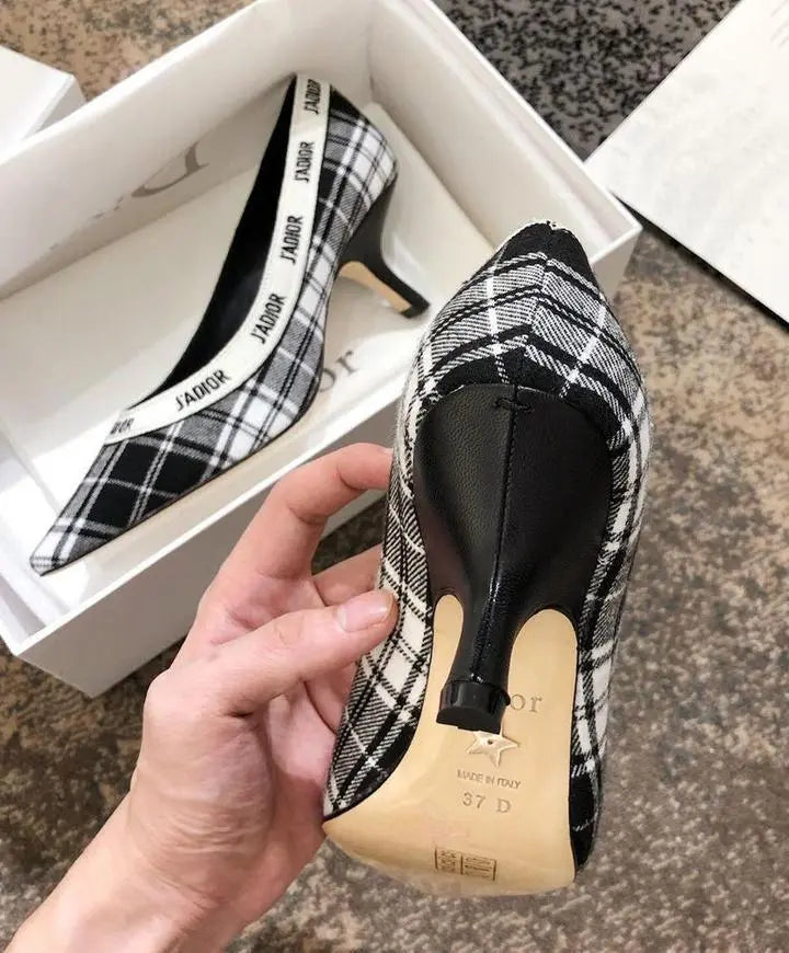 CHRISTIAN DIOR - ESCARPIN FEMME - https://treadfitpro.com/