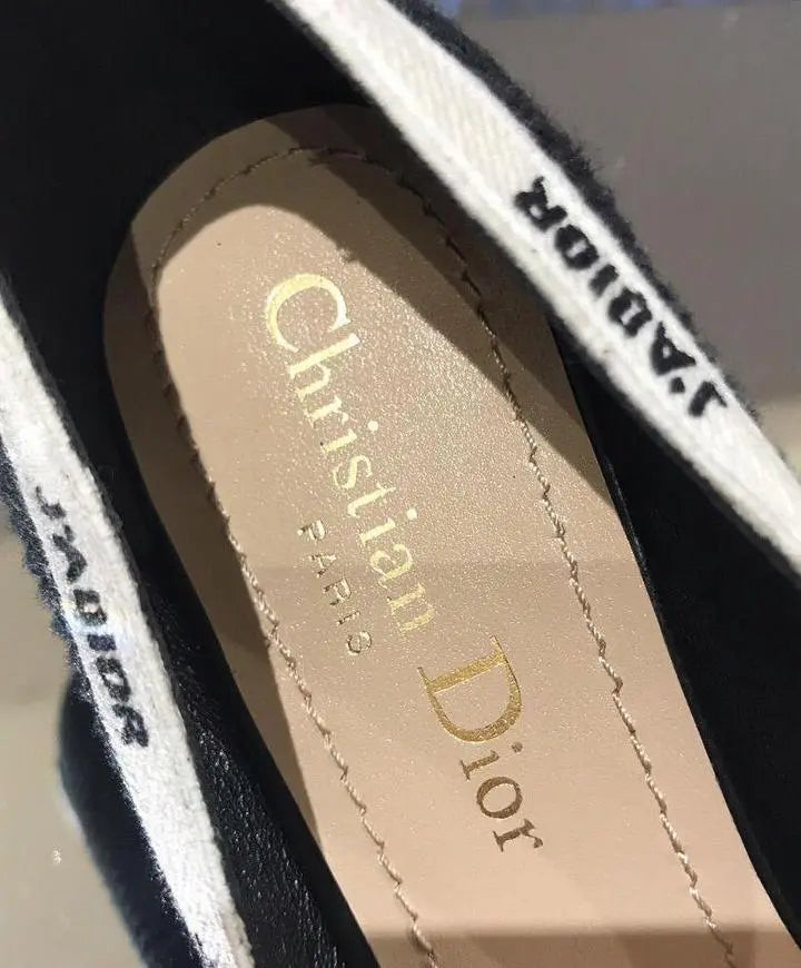 CHRISTIAN DIOR - ESCARPIN FEMME - https://treadfitpro.com/