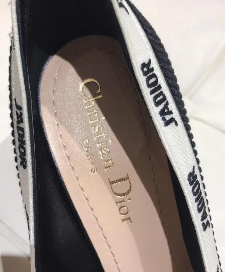 CHRISTIAN DIOR - ESCARPIN FEMME - https://treadfitpro.com/