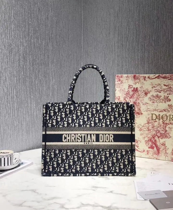 CHRISTIAN DIOR - SAC À MAIN - https://treadfitpro.com/