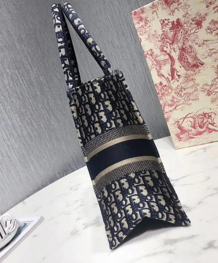 CHRISTIAN DIOR - SAC À MAIN - https://treadfitpro.com/