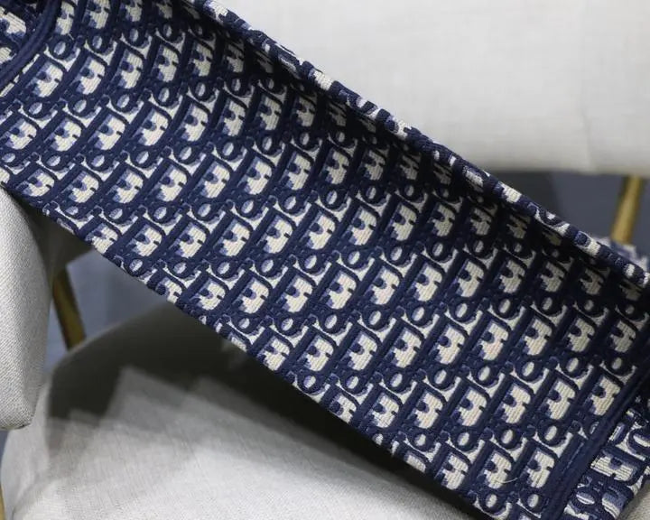 CHRISTIAN DIOR - SAC À MAIN - https://treadfitpro.com/