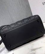 CHRISTIAN DIOR - SAC À MAIN - https://treadfitpro.com/