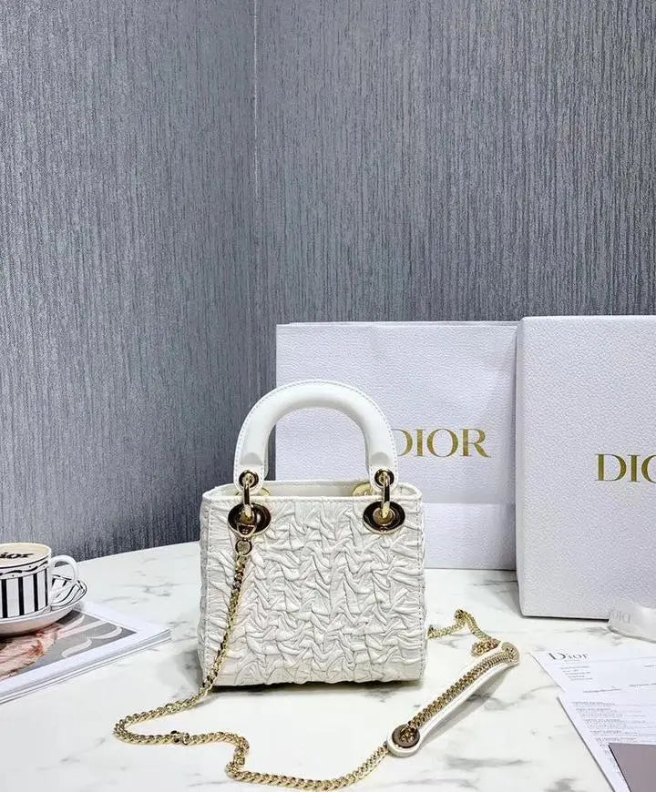 CHRISTIAN DIOR - SAC À MAIN - https://treadfitpro.com/
