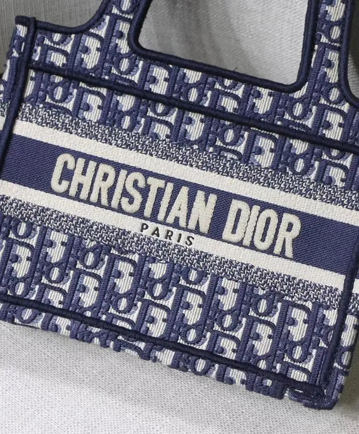 CHRISTIAN DIOR - SAC À MAIN - https://treadfitpro.com/