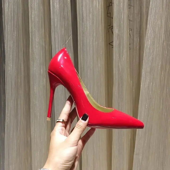 CHRISTIAN LOUBOUTIN - ESCARPIN FEMME - https://treadfitpro.com/