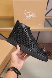 CHRISTIAN LOUBOUTIN - SNEAKER - https://treadfitpro.com/